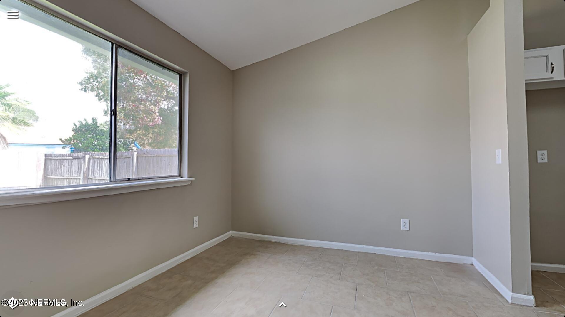 8451 Gemini Road Jacksonville, FL 32216 - Photo 5 of 11 Dining room
