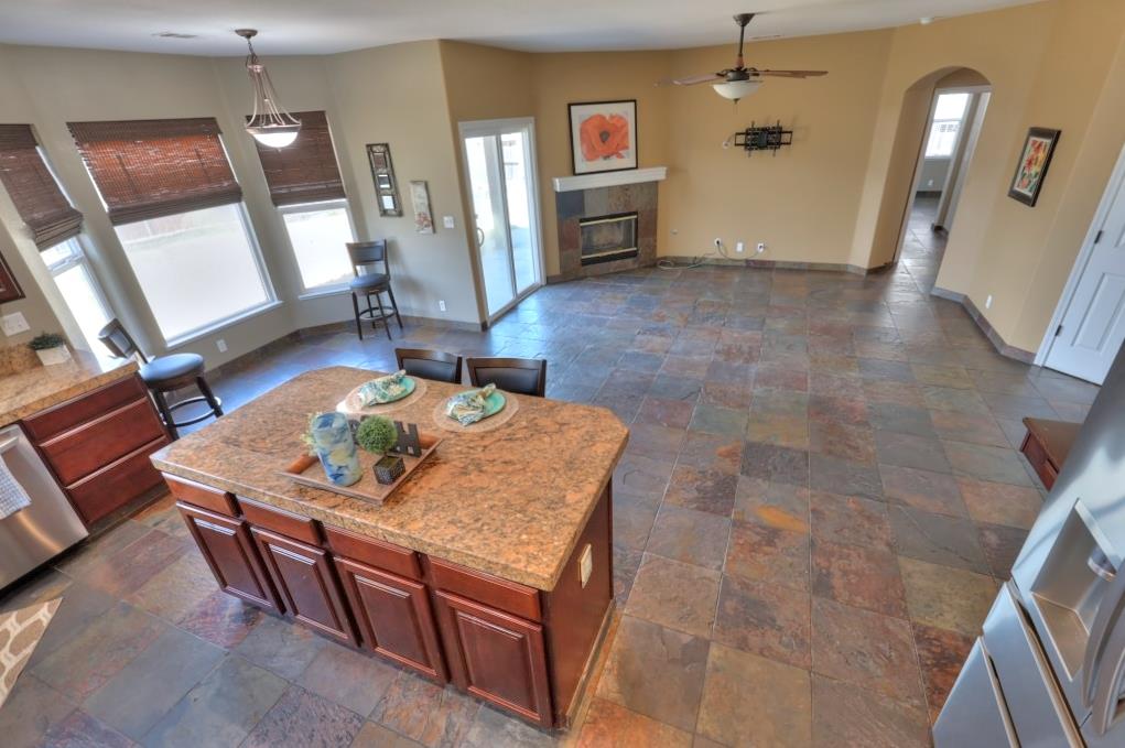 6801 Varni Way Hughson, CA 95326 - Photo 23 of 70