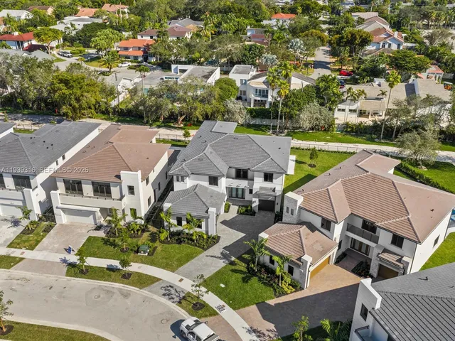 $4,495,000 | 19701 Northeast 16 Pi, Miami, FL 33179