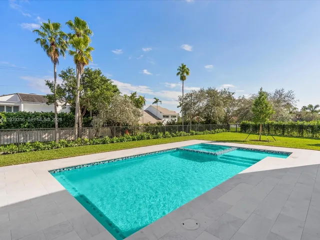 $4,495,000 | 19701 Northeast 16 Pi, Miami, FL 33179