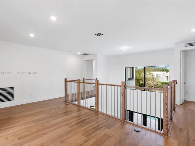 $4,495,000 | 19701 Northeast 16 Pi, Miami, FL 33179