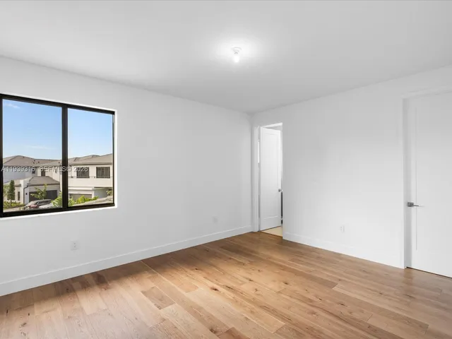 $4,495,000 | 19701 Northeast 16 Pi, Miami, FL 33179