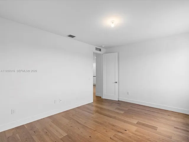 $4,495,000 | 19701 Northeast 16 Pi, Miami, FL 33179