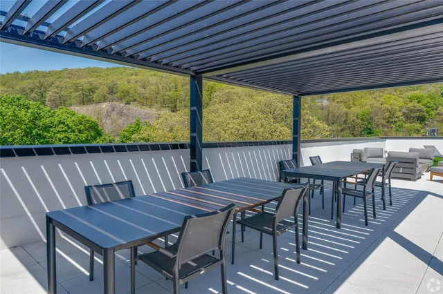 $3,450 | 15 Washington Avenue, Unit 310, Suffern, NY 10901