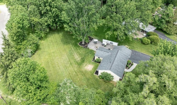 34 Faircrest Road Henrietta, NY 14623 - Photo 4 of 45