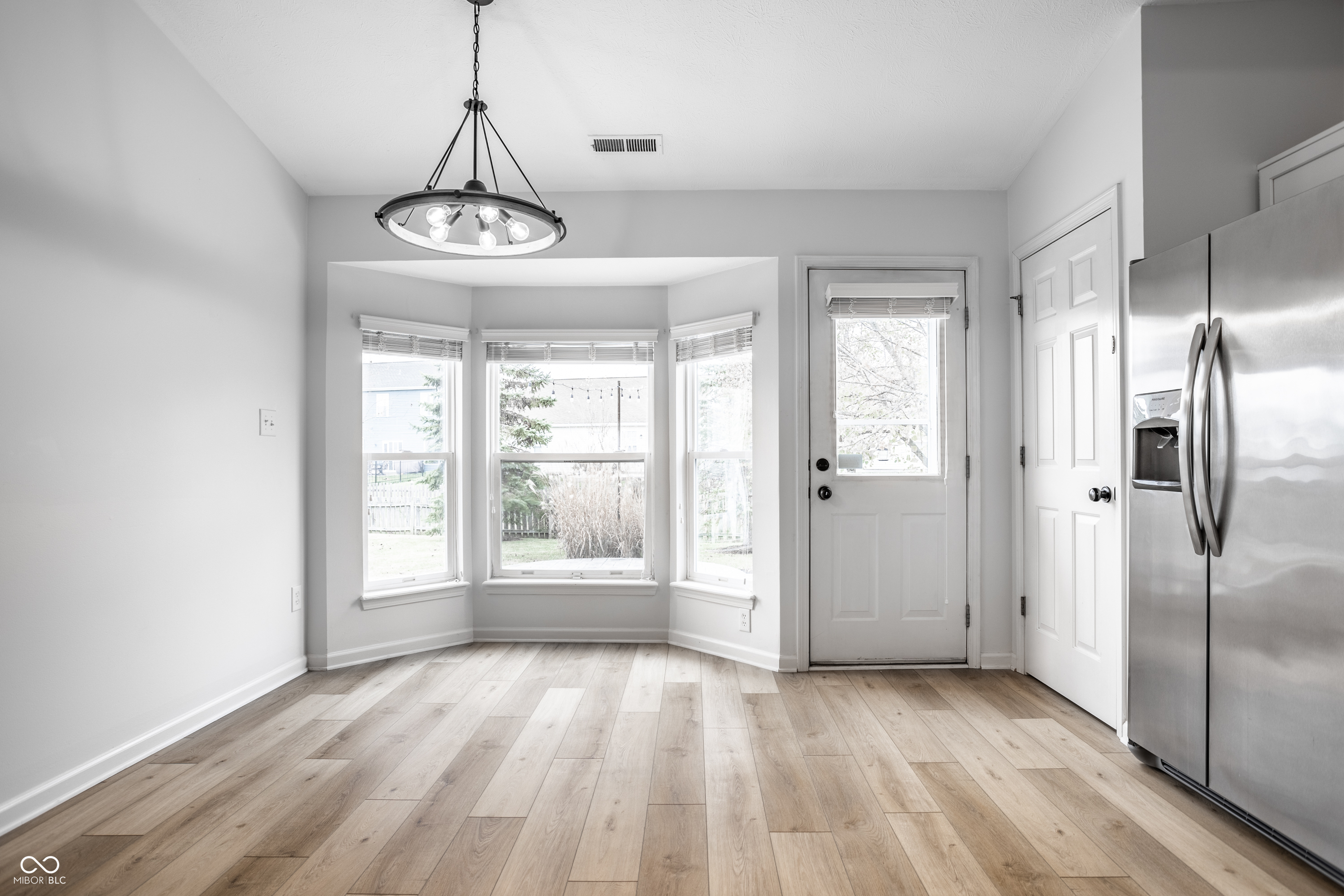 12270 Split Granite Drive Fishers, IN 46037 - Photo 15 of 33