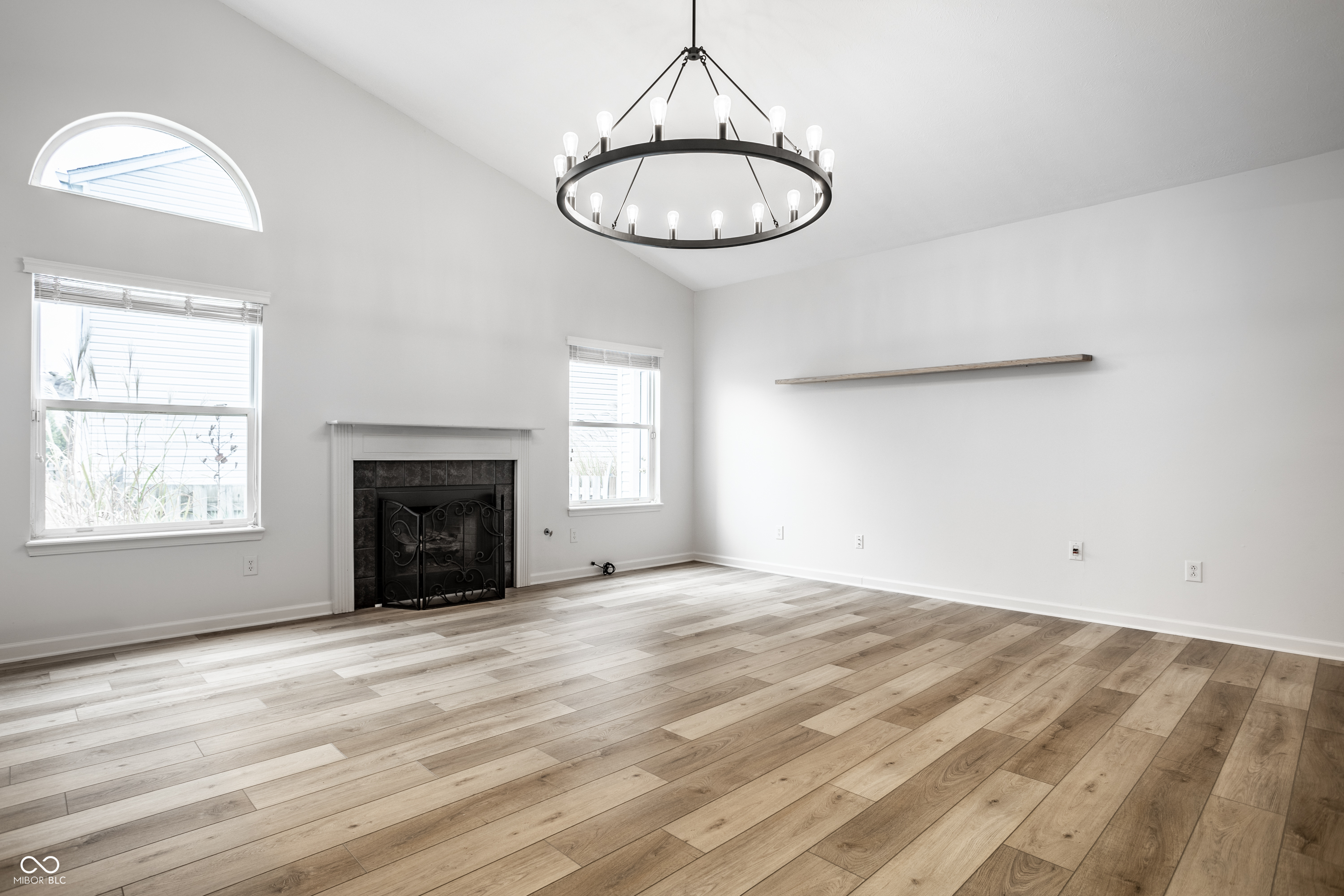 12270 Split Granite Drive Fishers, IN 46037 - Photo 8 of 33