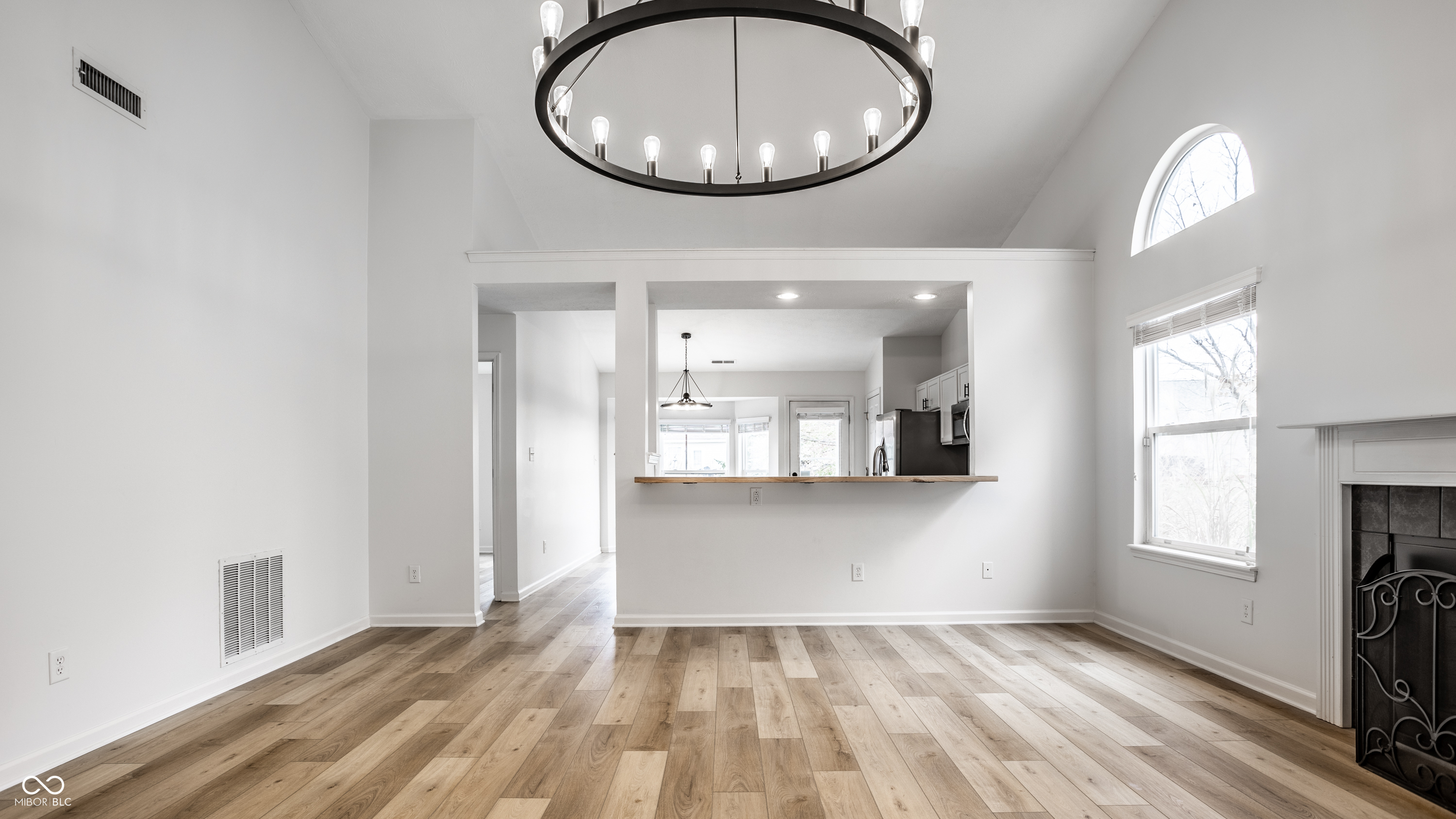 12270 Split Granite Drive Fishers, IN 46037 - Photo 10 of 33