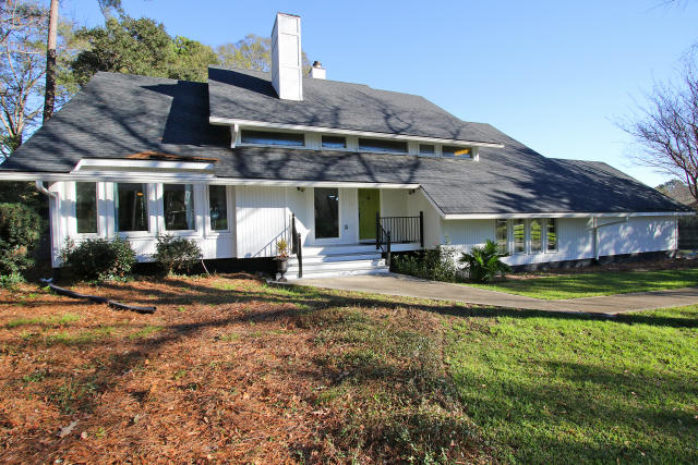 915 Farm Quarter Road Mount Pleasant, SC 29464 - Photo 1 of 34 Front house