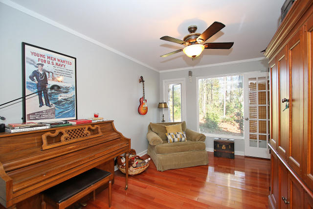 915 Farm Quarter Road Mount Pleasant, SC 29464 - Photo 11 of 34 Office2