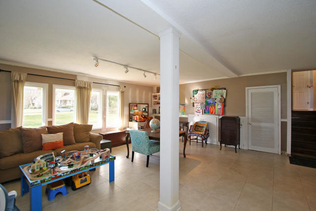 915 Farm Quarter Road Mount Pleasant, SC 29464 - Photo 25 of 34 Play room3