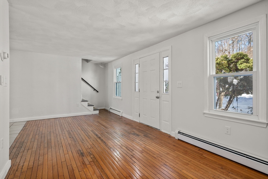 15 Crescent Street, Unit D Lawrence, MA 01841 - Photo 8 of 27