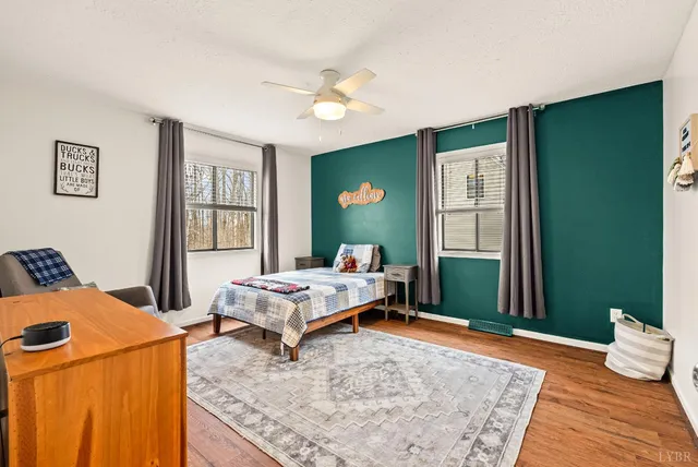 $379,900 | 304 Cambridge Drive, Lynchburg, VA 24503