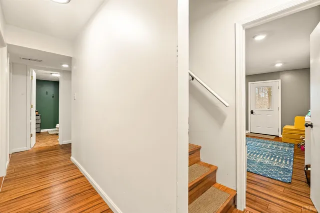 $379,900 | 304 Cambridge Drive, Lynchburg, VA 24503