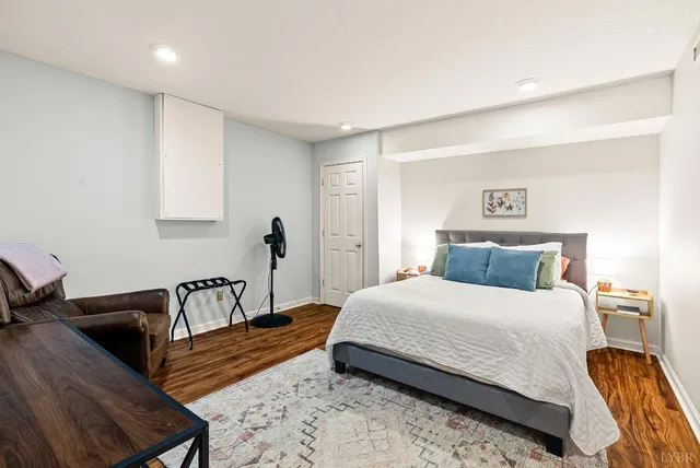 $379,900 | 304 Cambridge Drive, Lynchburg, VA 24503