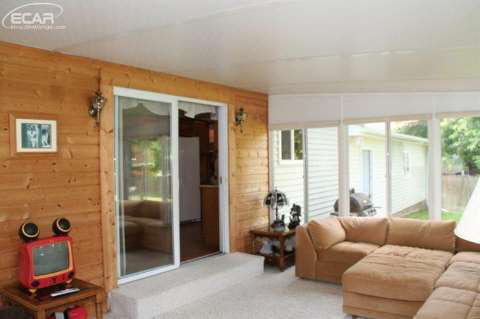1408 Reid Road Flint, MI 48507 - Photo 12 of 20 20436083-11.JPG