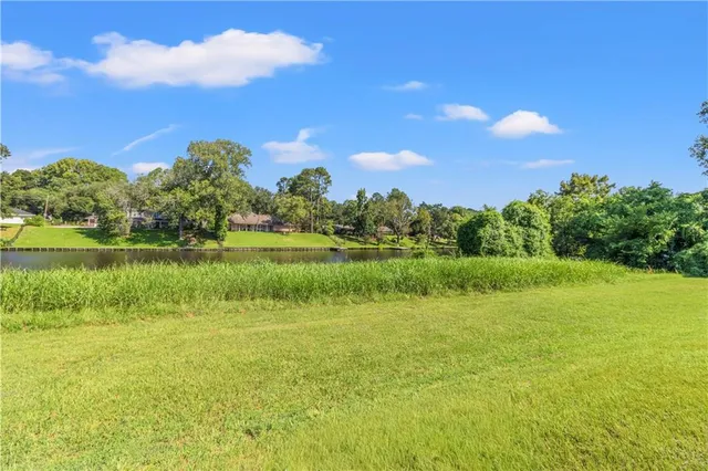 $199,500 | 623 Woodyard Drive, Unit 2, Natchitoches, LA 71457