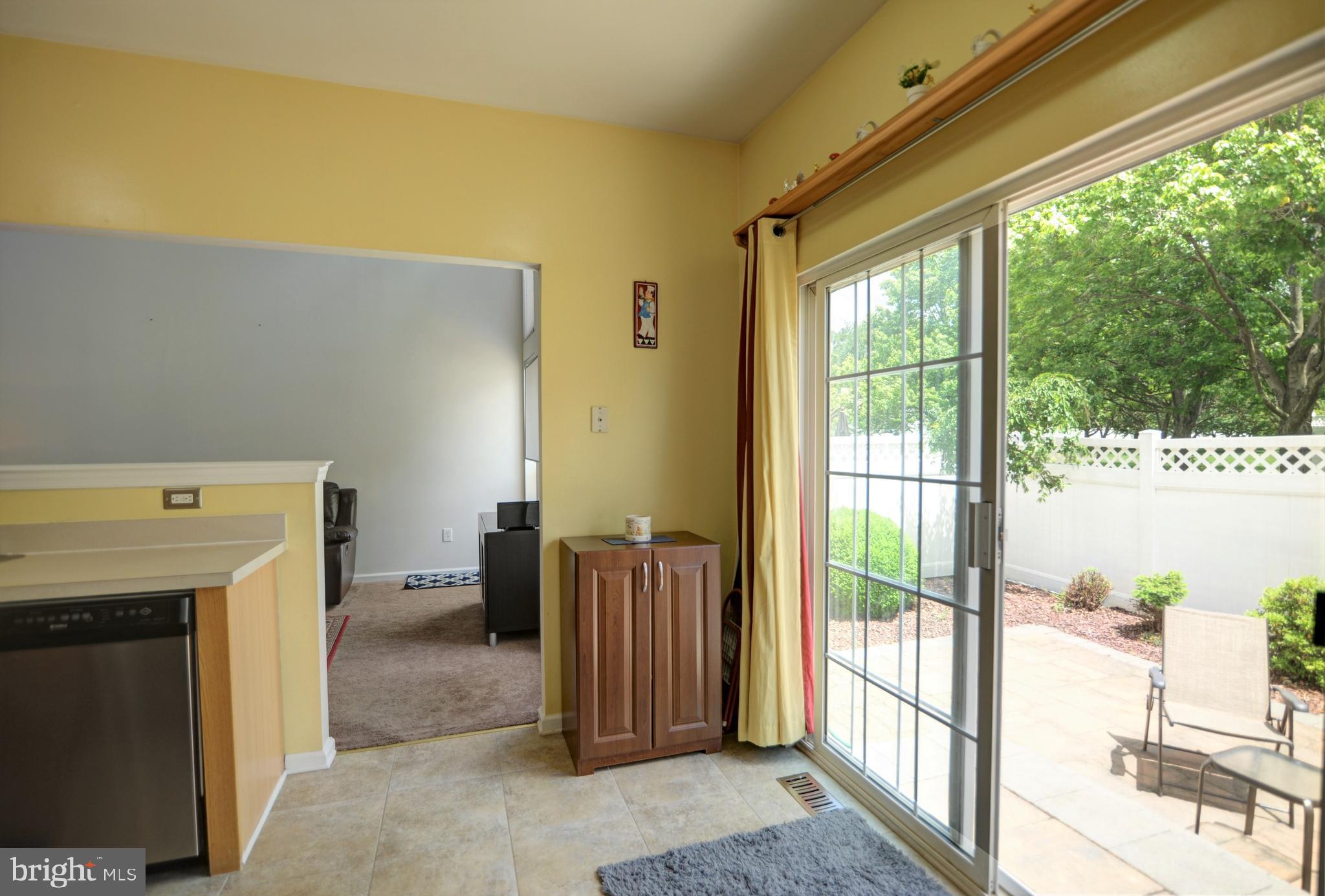 30 Windingbrook Road Bordentown, NJ 08505 - Photo 15 of 31 Kitchen to Family Room and Patio