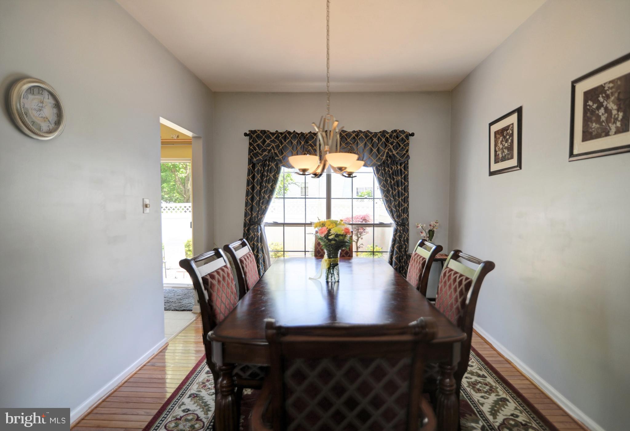30 Windingbrook Road Bordentown, NJ 08505 - Photo 7 of 31 Dining Room