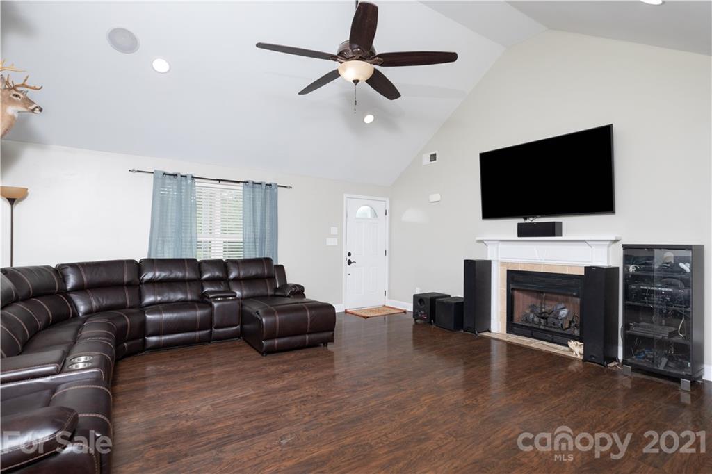1830 Porter Road Rock Hill, SC 29730 - Photo 6 of 18 Gallery Image 6