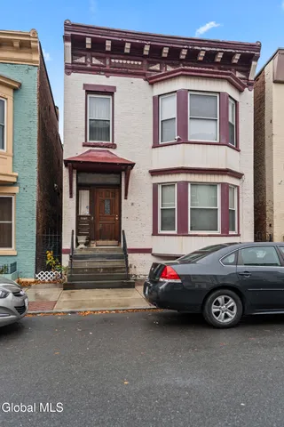 $289,900 | 327 4th Street, Troy, NY 12180