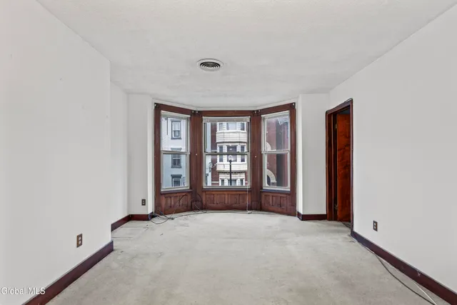 $289,900 | 327 4th Street, Troy, NY 12180