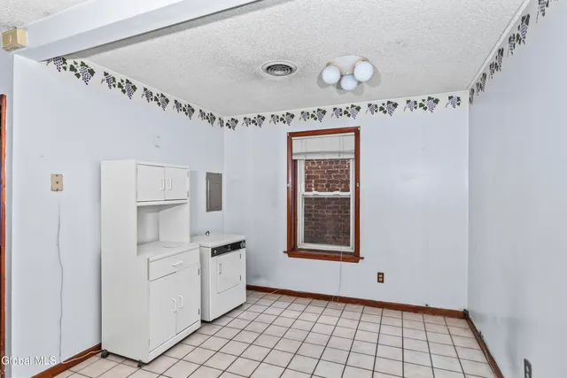 $289,900 | 327 4th Street, Troy, NY 12180