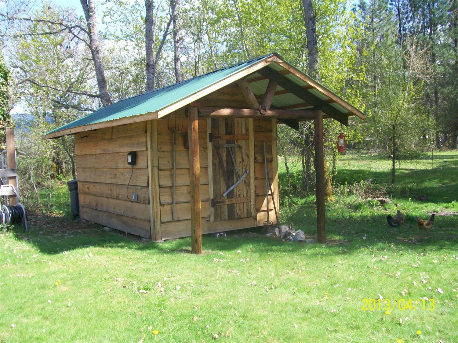 5685 Holland Loop Road Cave Junction, OR 97523 - Photo 17 of 18 Cute, custom made pump house.