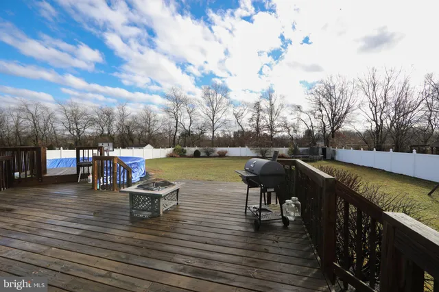 $580,000 | 115 Golden Meadow Lane, Sicklerville, NJ 08081