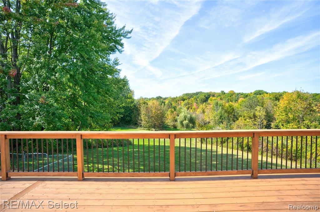 6056 Atlas Road Grand Blanc, MI 48439 - Photo 6 of 88