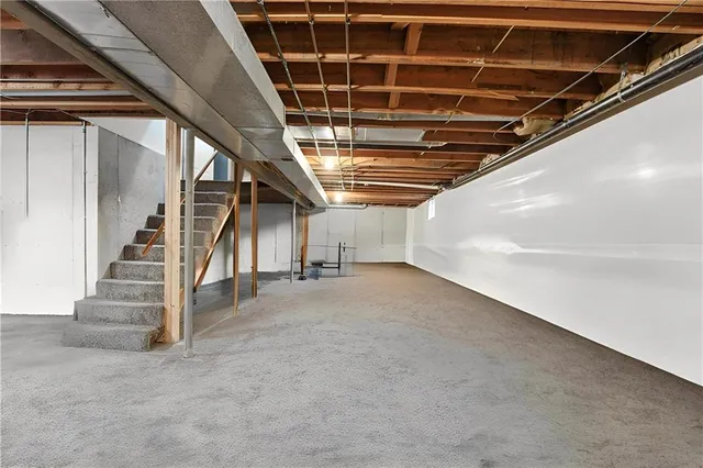 $649,500 | 10300 West 164th Street, Overland Park, KS 66221