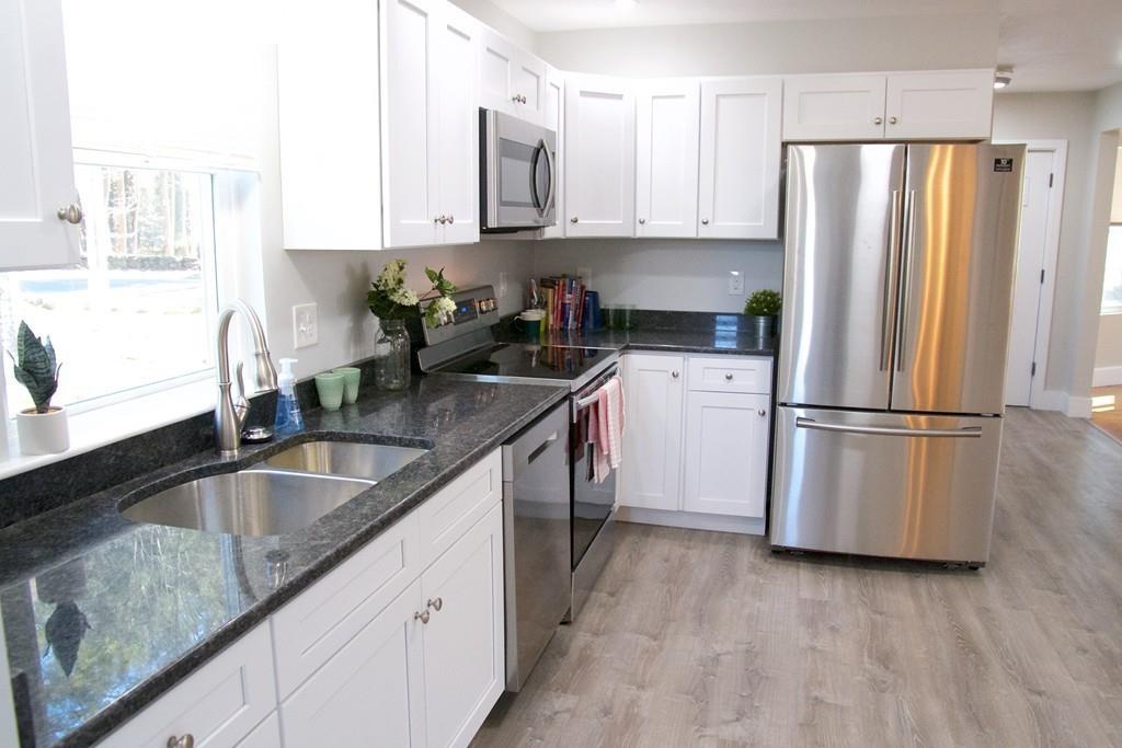 60 Bolton Road Lancaster, MA 01523 - Photo 3 of 26