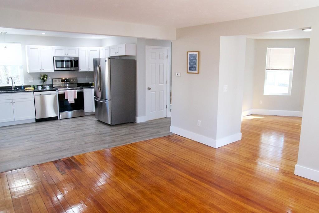 60 Bolton Road Lancaster, MA 01523 - Photo 4 of 26