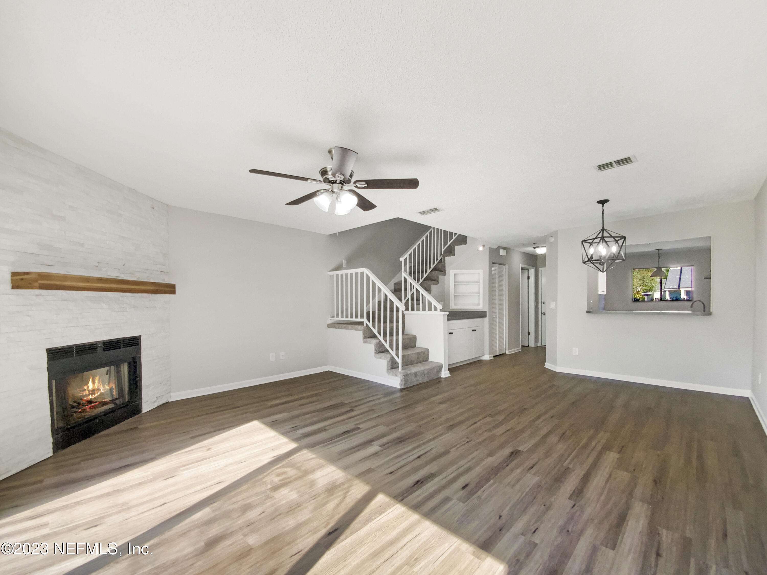 3801 Crown Point Road, Unit 2173 Jacksonville, FL 32257 - Photo 3 of 24 listing_2