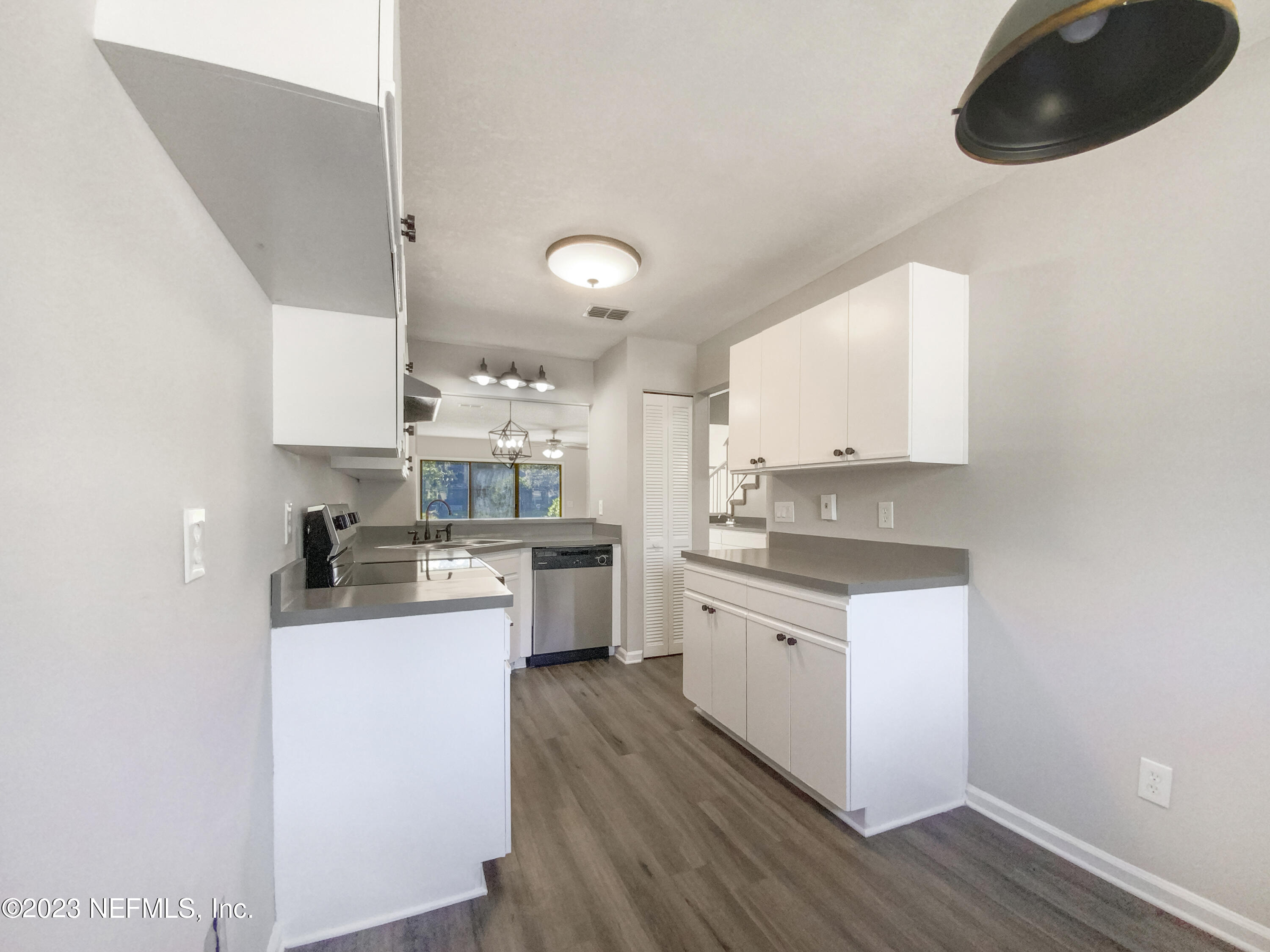 3801 Crown Point Road, Unit 2173 Jacksonville, FL 32257 - Photo 8 of 24 listing_7