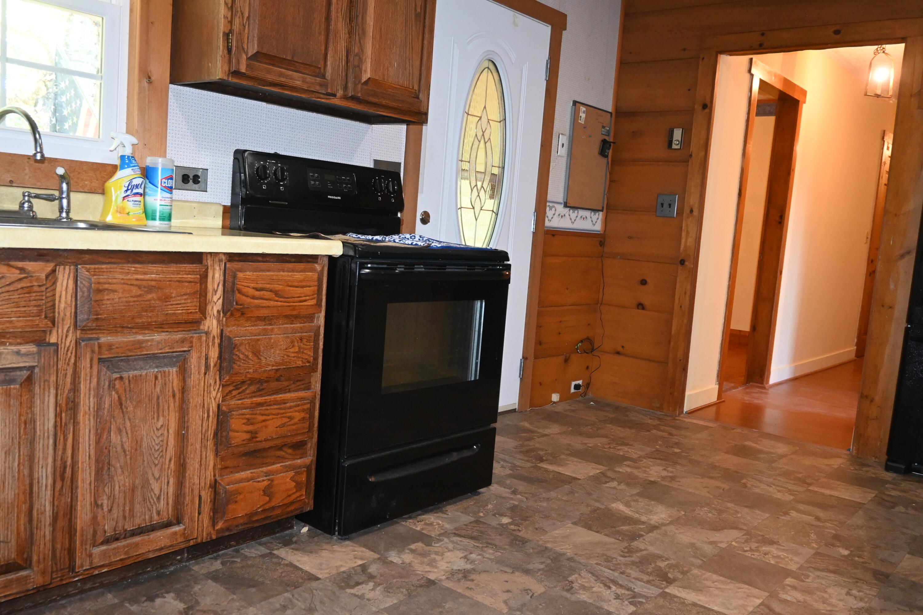 214 Dudley Corner Road Skowhegan, ME 04976 - Photo 5 of 87 DSC_0470