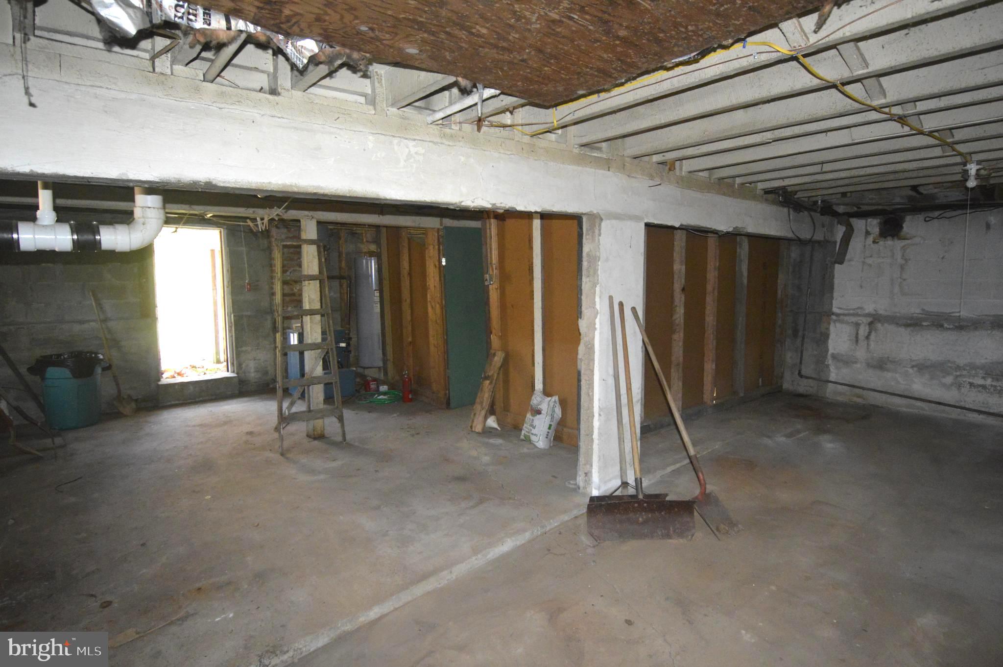 9837 Harford Road Baltimore, MD 21234 - Photo 21 of 25 Gallery Image 21