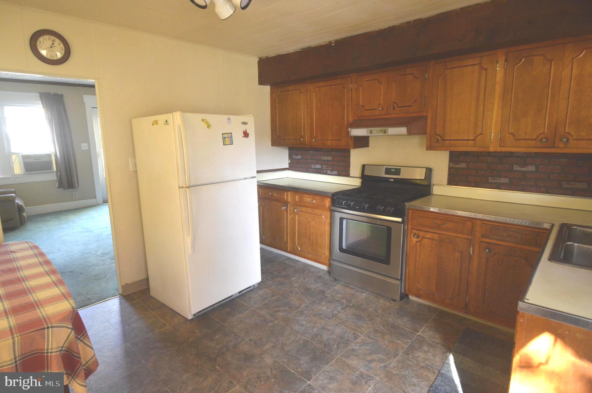 9837 Harford Road Baltimore, MD 21234 - Photo 4 of 25 Gallery Image 4