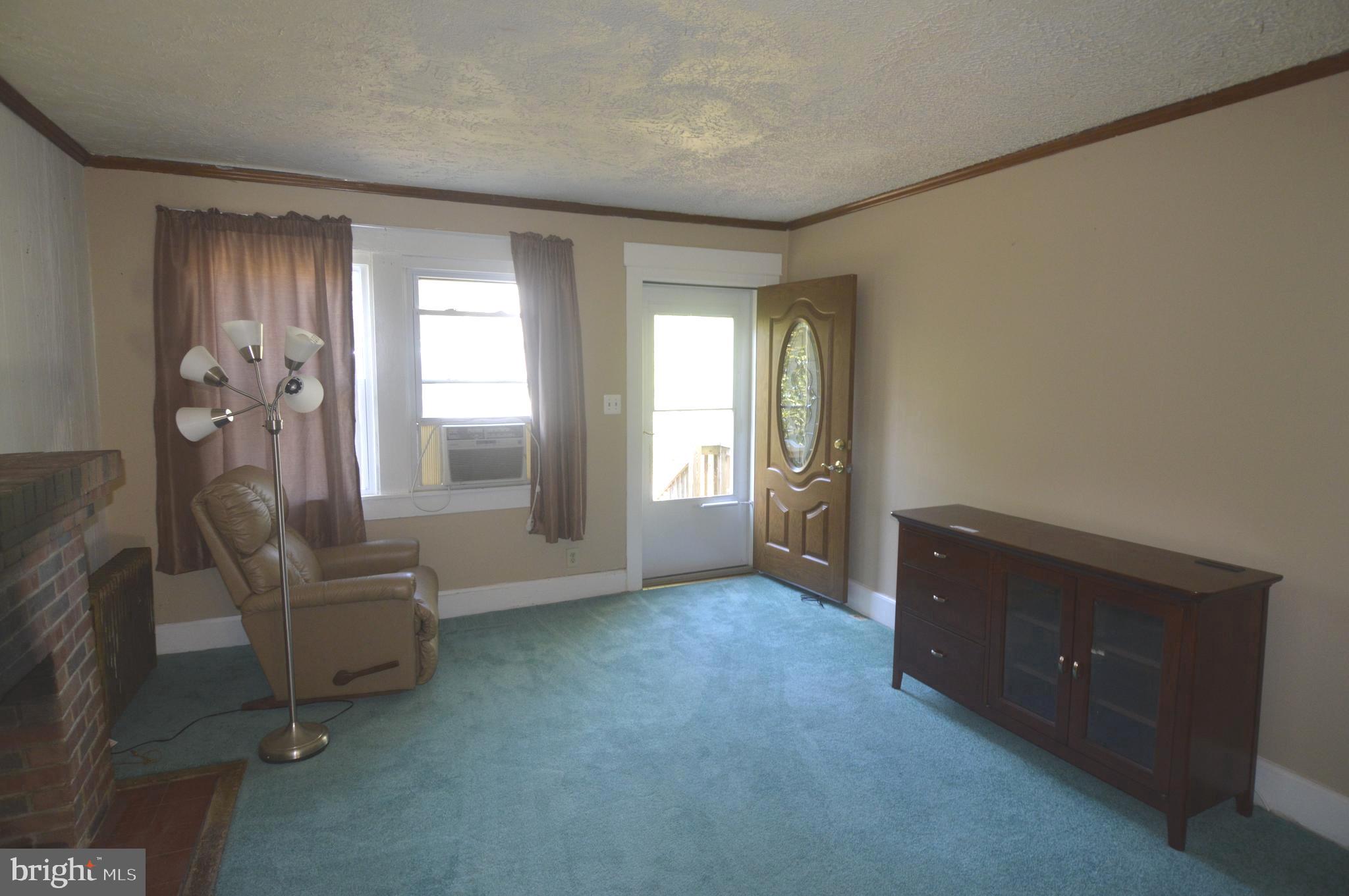 9837 Harford Road Baltimore, MD 21234 - Photo 6 of 25 Gallery Image 6
