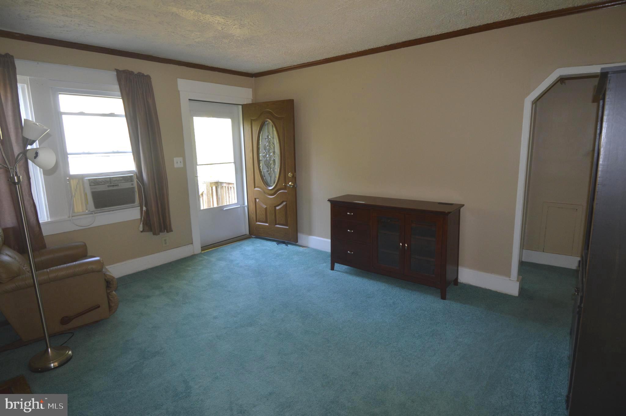 9837 Harford Road Baltimore, MD 21234 - Photo 7 of 25 Gallery Image 7