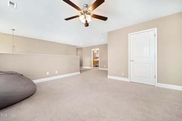 $574,000 | 102 Mountain View Circle, Piney Flats, TN 37686