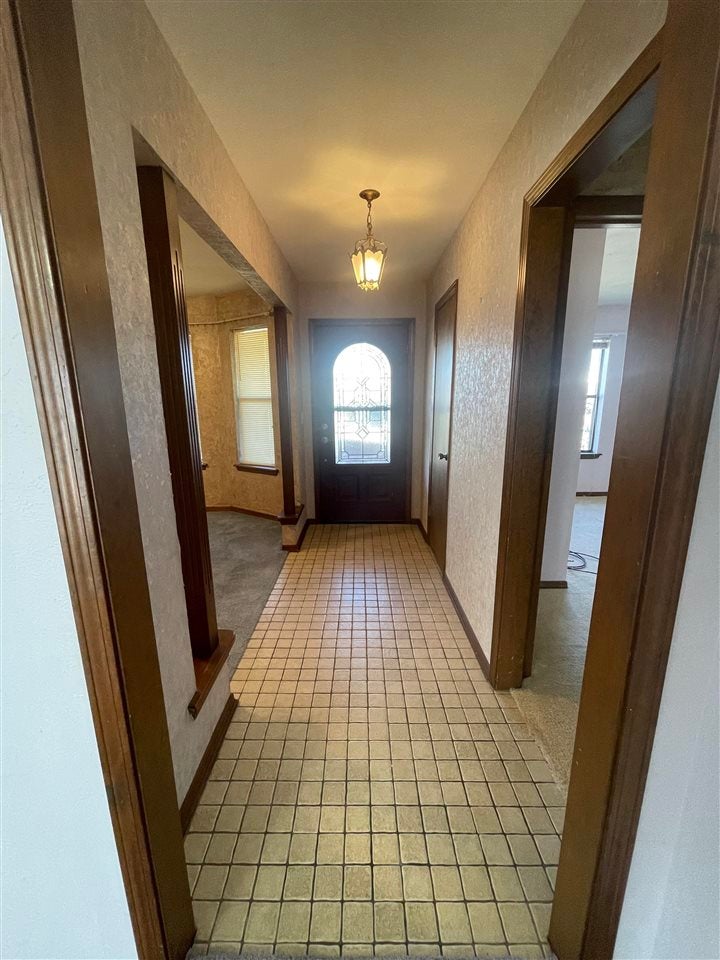 2408 Windsor Road Ponca City, OK 74601 - Photo 6 of 22 Gallery Image 6