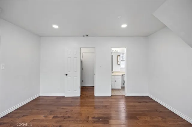 $2,995 | 5183 Inglewood Boulevard, Culver City, CA 90230