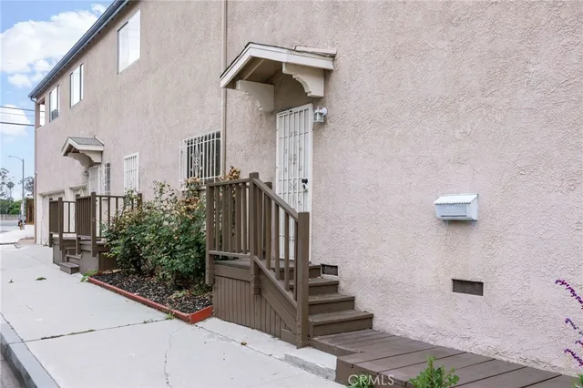 $2,995 | 5183 Inglewood Boulevard, Culver City, CA 90230