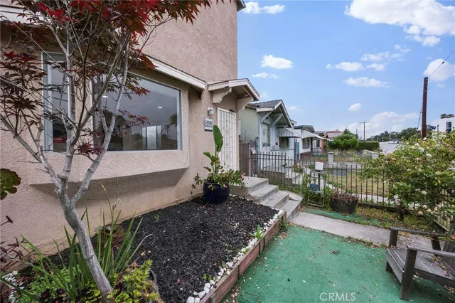 $2,995 | 5183 Inglewood Boulevard, Culver City, CA 90230