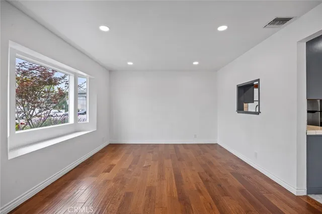 $2,995 | 5183 Inglewood Boulevard, Culver City, CA 90230