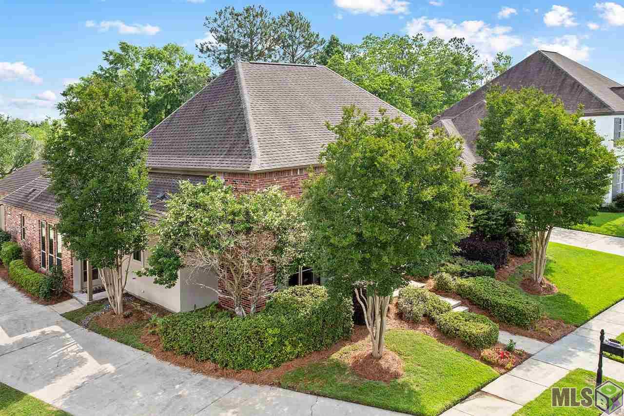 10717 Royal Ridge Avenue Baton Rouge, LA 70810 - Photo 2 of 20