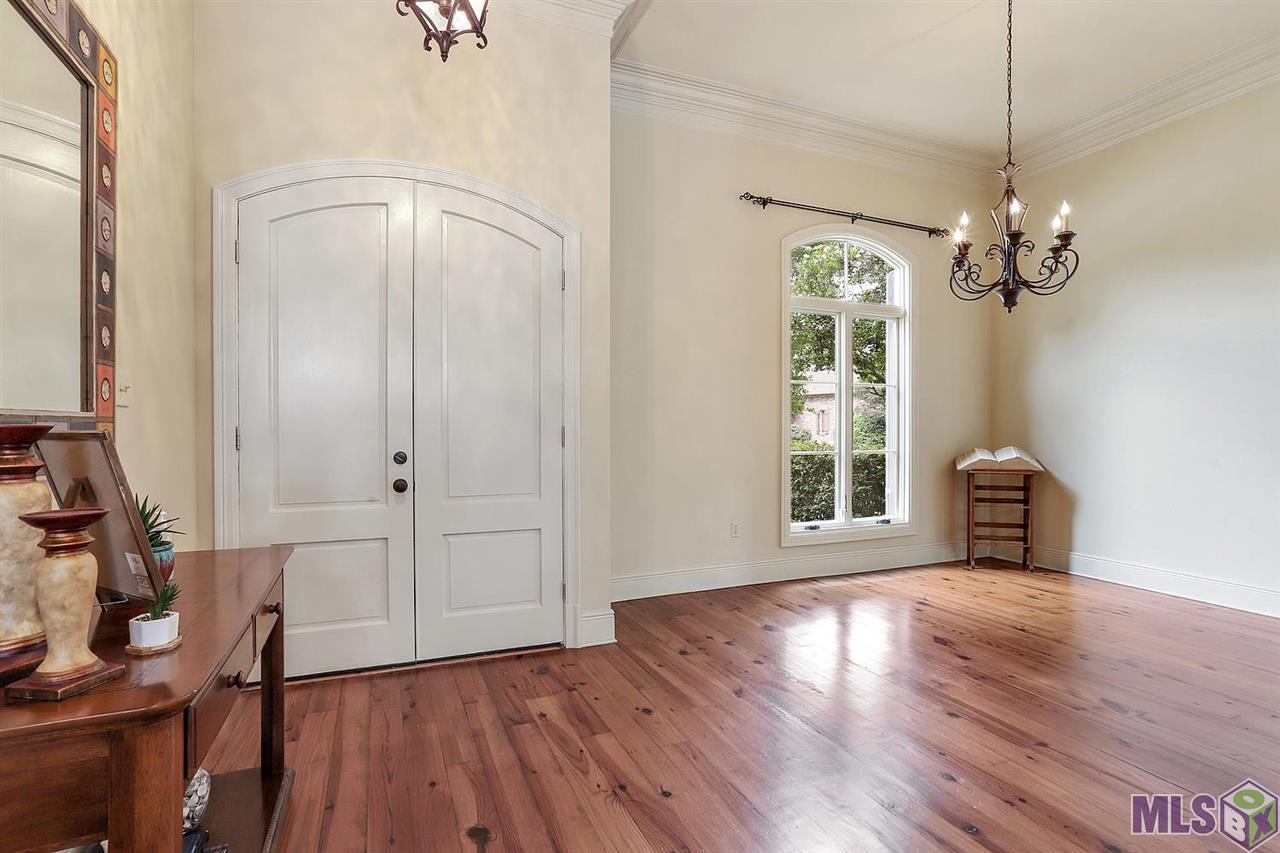 10717 Royal Ridge Avenue Baton Rouge, LA 70810 - Photo 6 of 20