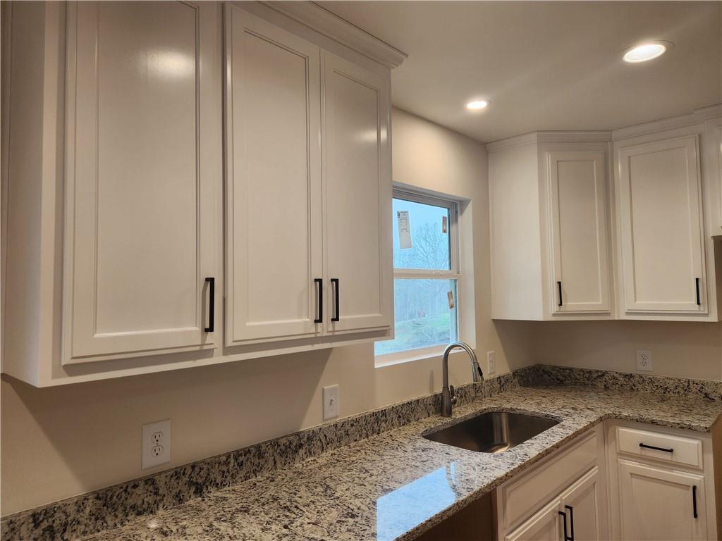 83 Charlie Lemley Road Dawsonville, GA 30534 - Photo 3 of 11