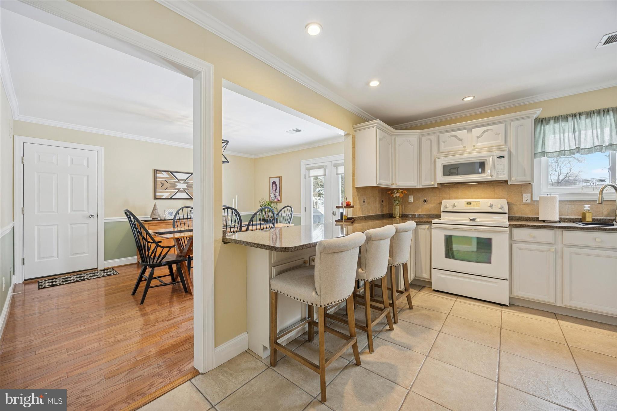 8 Hercules Court Sewell, NJ 08080 - Photo 17 of 32